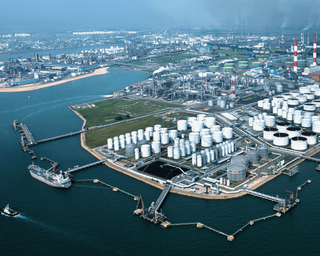 A Tale of Two Energy Landscapes: Trincomalee Oil Tanks and Jurong Island